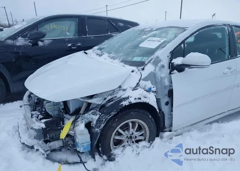 2022 Toyota Prius Prime Le z USA, uszkodzony, nr VIN JTDKAMFP4N3220278